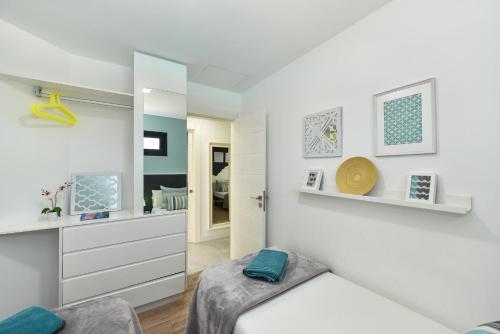 Cozy Bungalow For 6 In Playa Del Ingl�s Gd04