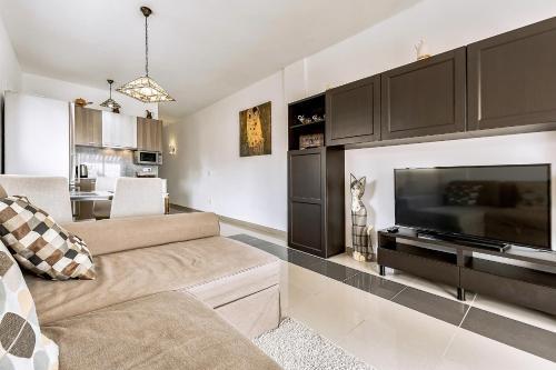 Apartamento ??????????? ? 2-?? ????????? ? Mirador Del Paraiso