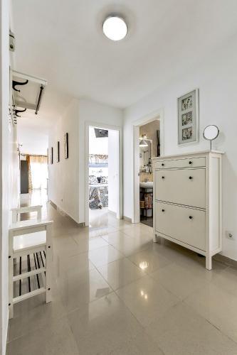 Apartamento ??????????? ? 2-?? ????????? ? Mirador Del Paraiso