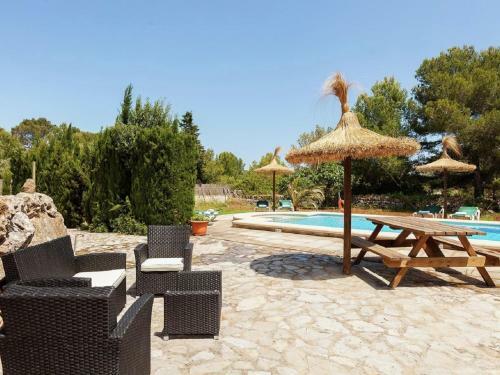 Holiday Home Almadrava