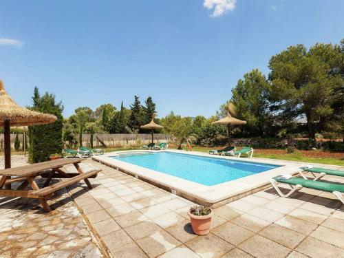 Holiday Home Almadrava