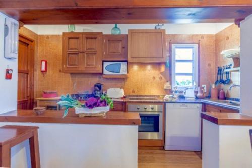 Pollenca Villa Sleeps 4 Pool Air Con Wifi T251860