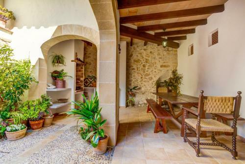 Casa Coll