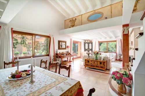Villa Calvario Town House