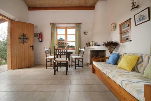 Es Barcares Villa Sleeps 2 Pool Air Con Wifi