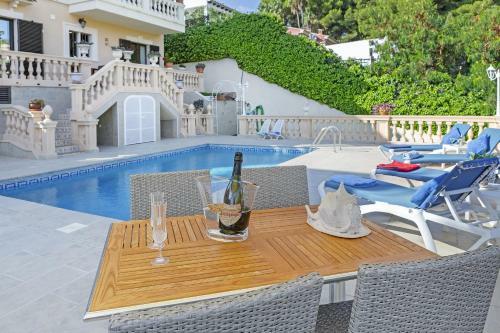 Villa Viilla Maria Portals Nous By Priority