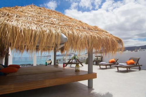 Driftwood Sea Front Apartment