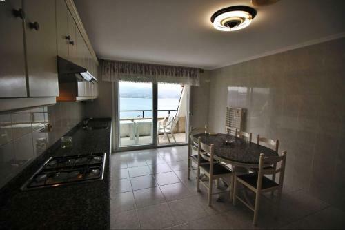 Apartamento Playa Raxo 1