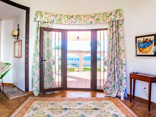 Villa Zurbar�n N�14