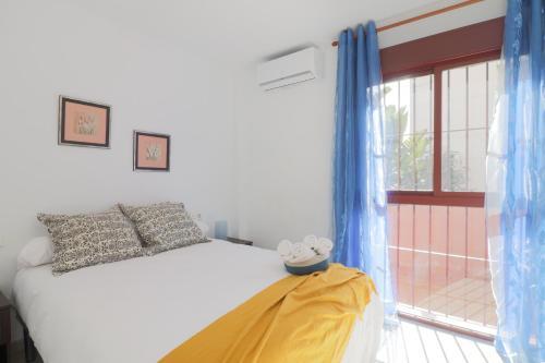 Apartamento Rincon Beach With Big Terrace, Bbq And Parking