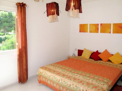 Ferienhaus Mit Pool Roda De Bar� 100s