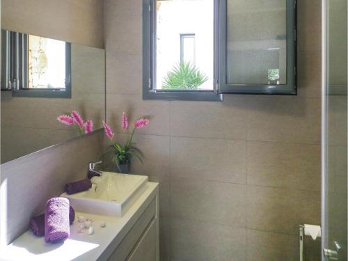 Two-bedroom Holiday Home In Rojales