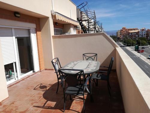 Apartamento �tico En Roquetas De Mar