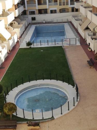 Apartamento �tico En Roquetas De Mar