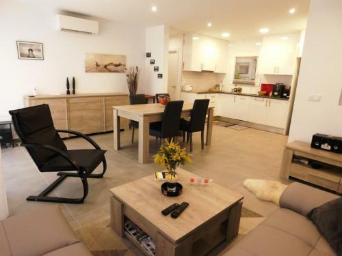 A-189 Apartamento Lluis Companys