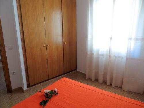 Apartamento A 200 Mtrs De La Playa En Roses Centro