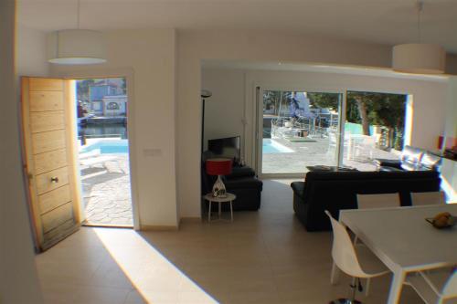 Agi Cap Llarg