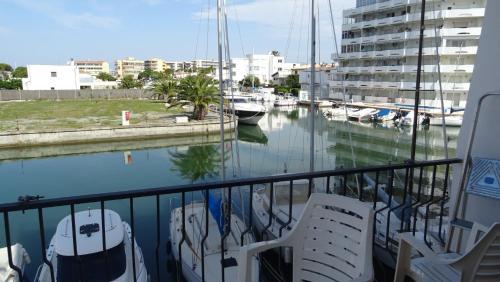 Apartamento Rnet - Claudia Roses