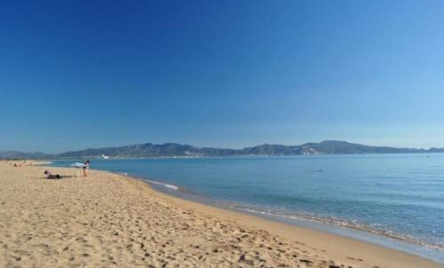 Breathtaking Costabrava Seaview Apartment 5m Beach