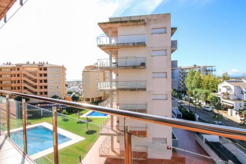 Bay Apartment