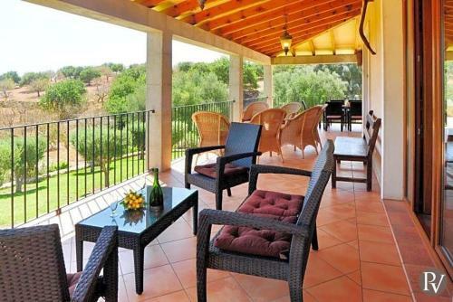 S'horta Villa Sleeps 10 Pool Air Con Wifi