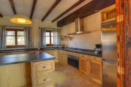 Agroturismo S'horta Villa Sleeps 8