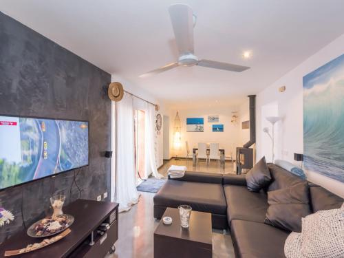 Holiday Home Can Marc Beach House