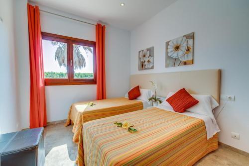 Sa Pobla Villa Sleeps 9 Pool Air Con Wifi