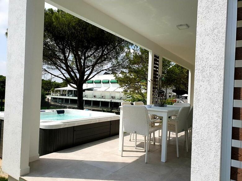 Hotel Villaggio La Pescaccia