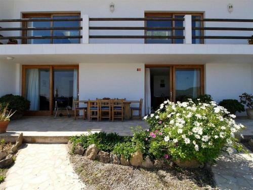 San Jose Villa Sleeps 8 Pool Wifi