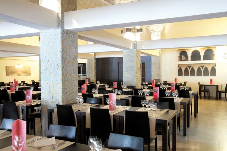 Hotel Occidental Cala Vi�as