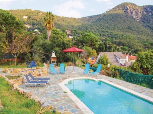 Three-bedroom Holiday Home In Santa Cristina D'aro