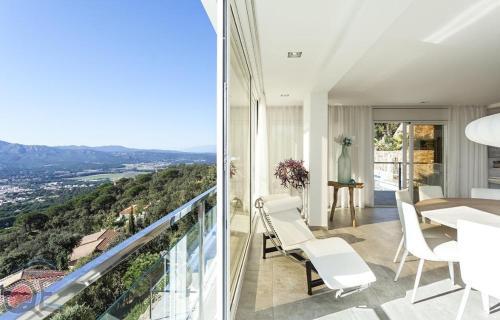 Santa Cristina De Aro Villa Sleeps 8 Pool Air Con