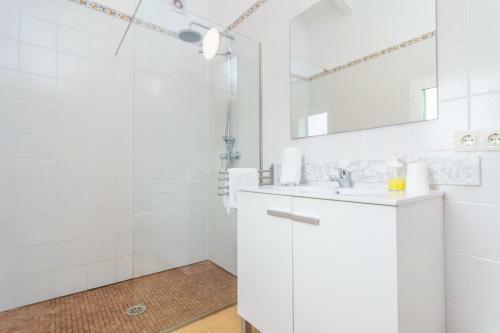 Villa Can Grau (can Grau 24)