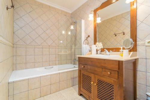 Villa Can Grau (can Grau 24)