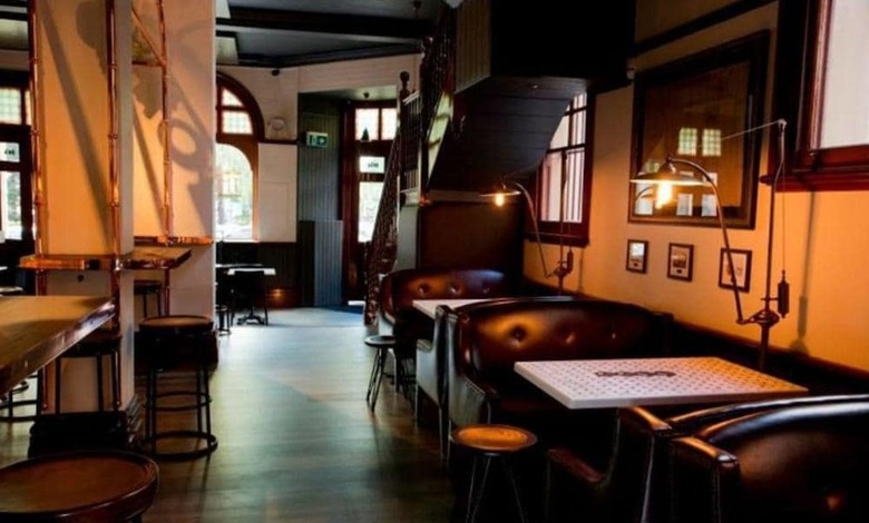 Russell Hotel In The Rocks