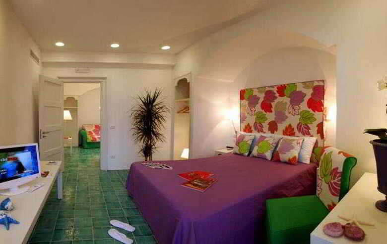 Hotel Le Ancore(.)