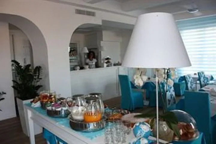 Hotel Le Ancore(.)