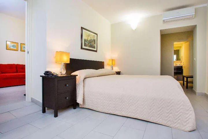 Hotel Le Ancore(.)