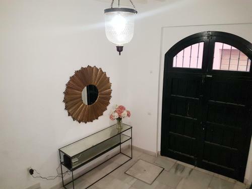 Reservaloen Casa Sevillana