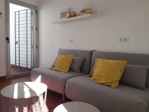 Reservaloen Casa Sevillana
