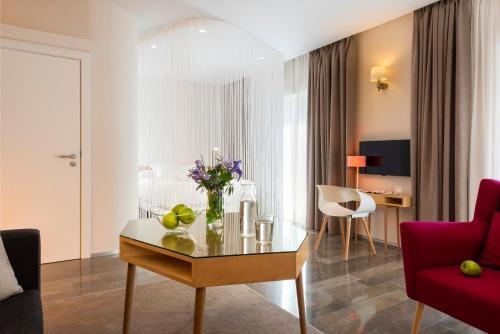 Avenida 15 Apartments