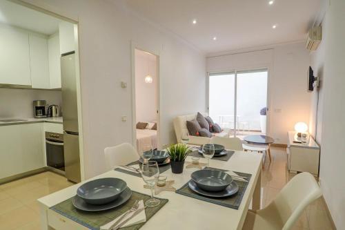 White Center Apartment