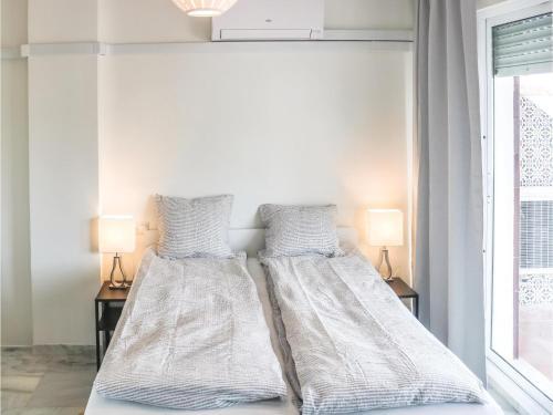 Two-bedroom Apartment In Las Lagunas De Mijas