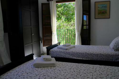 Can Sivella Groc - Holiday Home In Soller