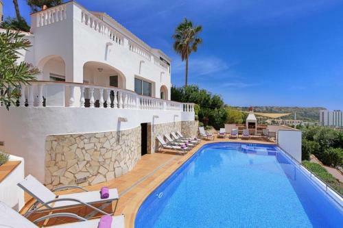 Son Bou Villa Sleeps 13 Pool Air Con Wifi
