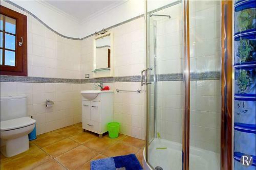 Son Macia Villa Sleeps 6 Pool Air Con