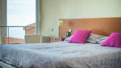 Luxury Beachfront Villa In Tarragona