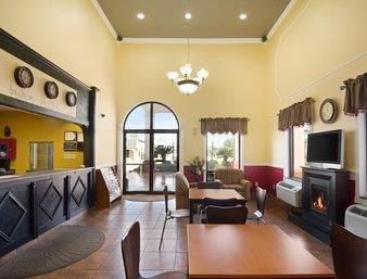 Hotel Super 8 Baton Rouge/i-12