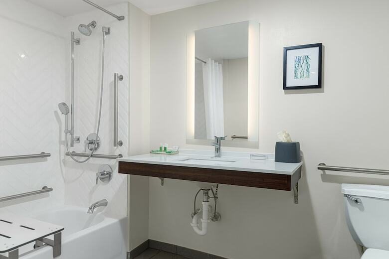 Hotel Wingate By Wyndham Cleveland